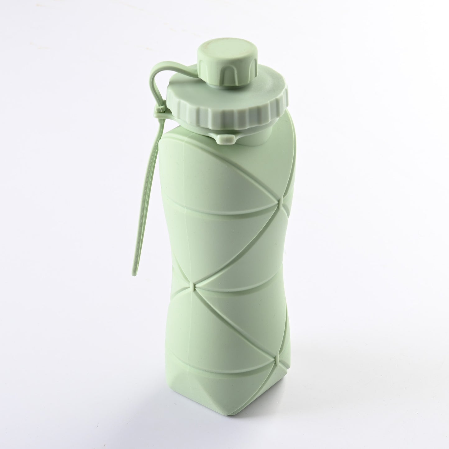 AquaFold - Collapsible Water Bottle